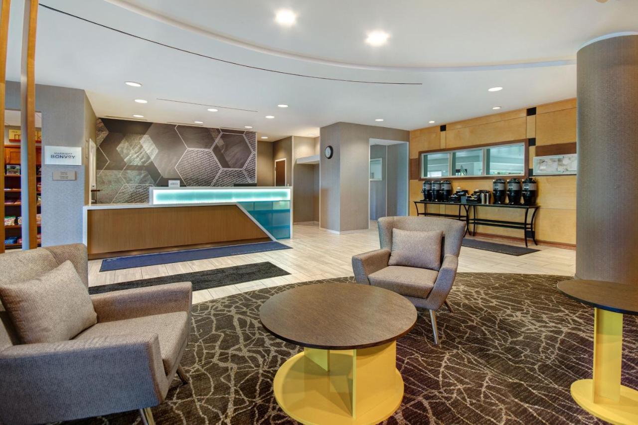 Springhill Suites Erie Kearsarge Экстерьер фото